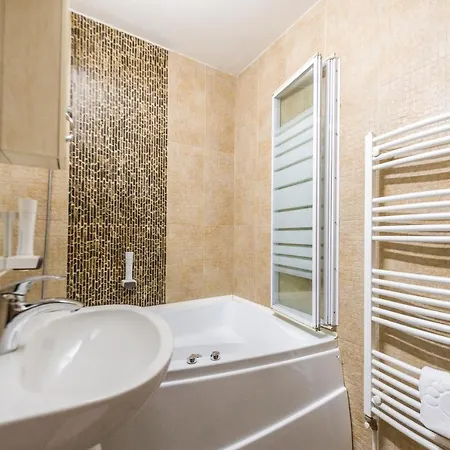 Apartament Carol Davila